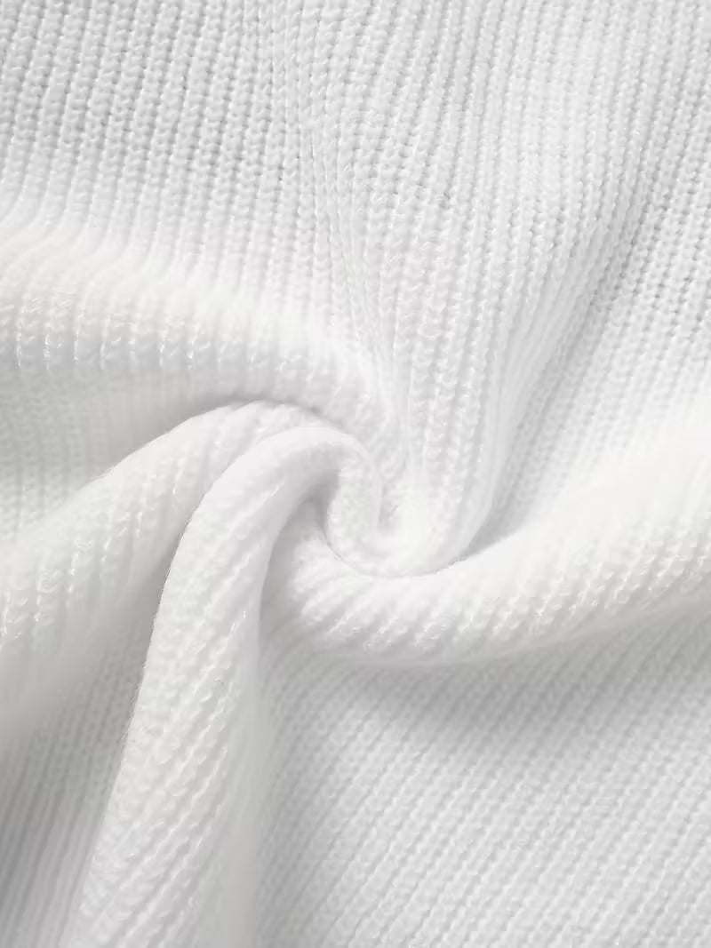 Men’s Winter Classic Pullover — Bold Warmth, Effortless Elegance