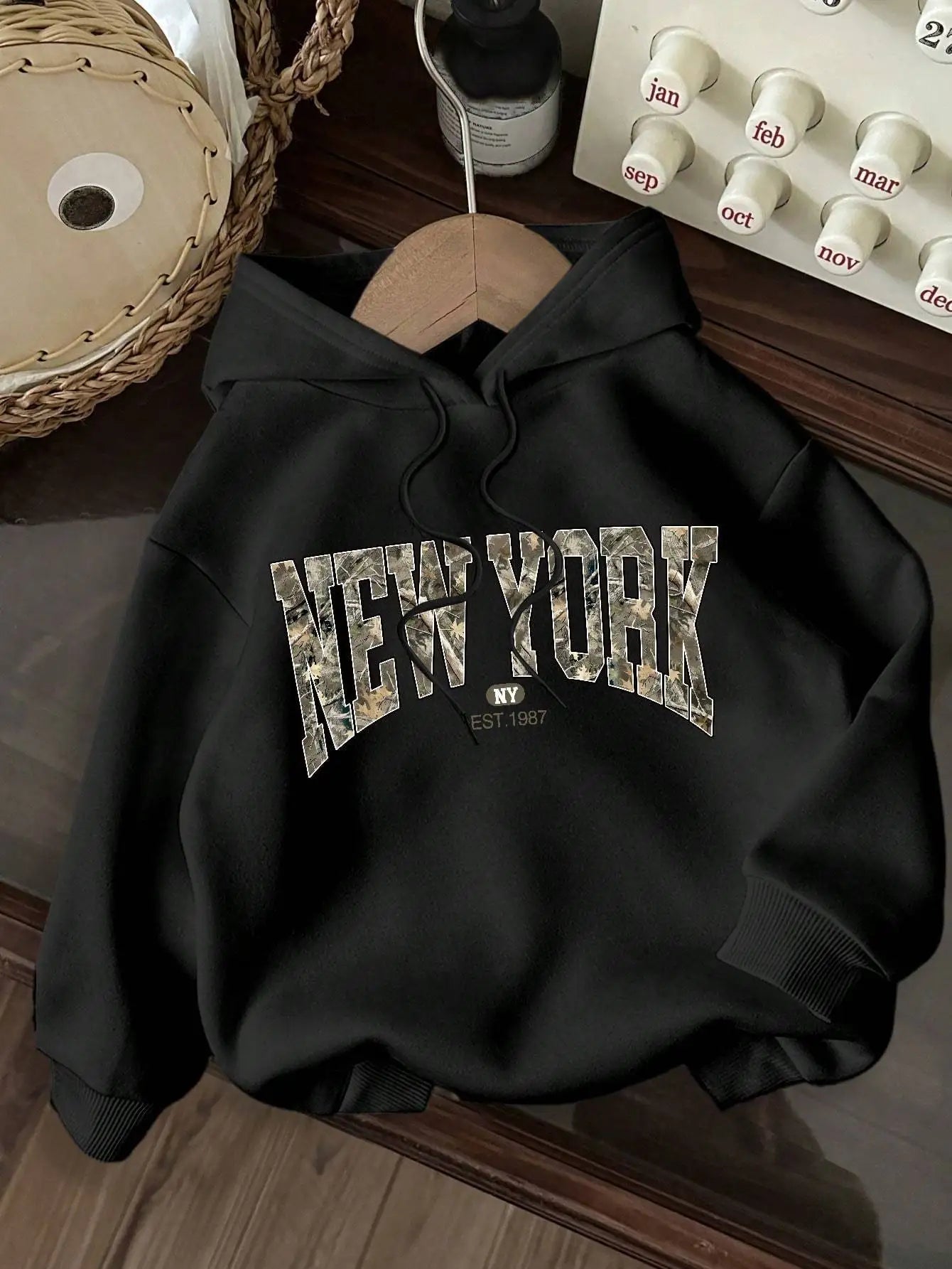 Cozy Men's Hoodie With Street Style Edge