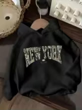 Cozy Men's Hoodie With Street Style Edge